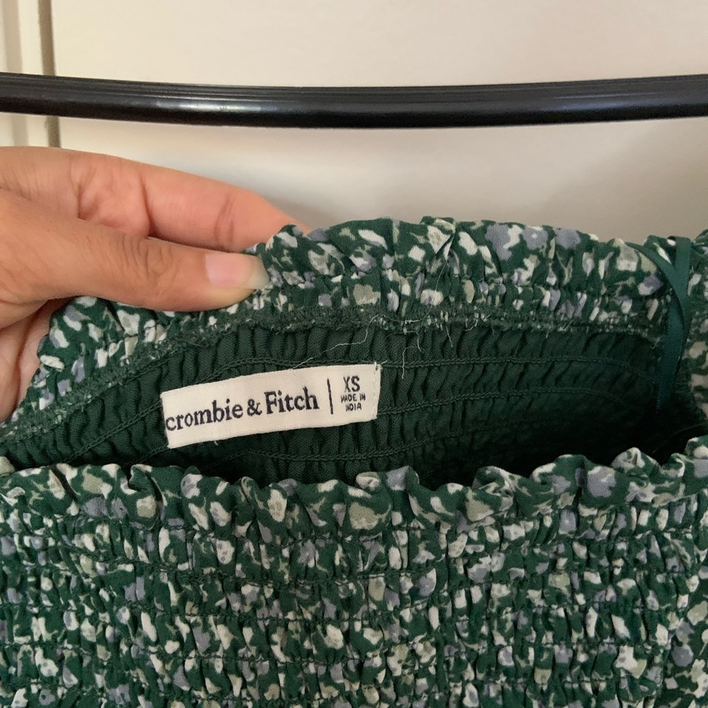 Abercombie & Fitch Green with small Floral details smocked top